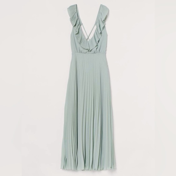 H&M Dresses & Skirts - PLEATED CHIFFON DRESS - S2510